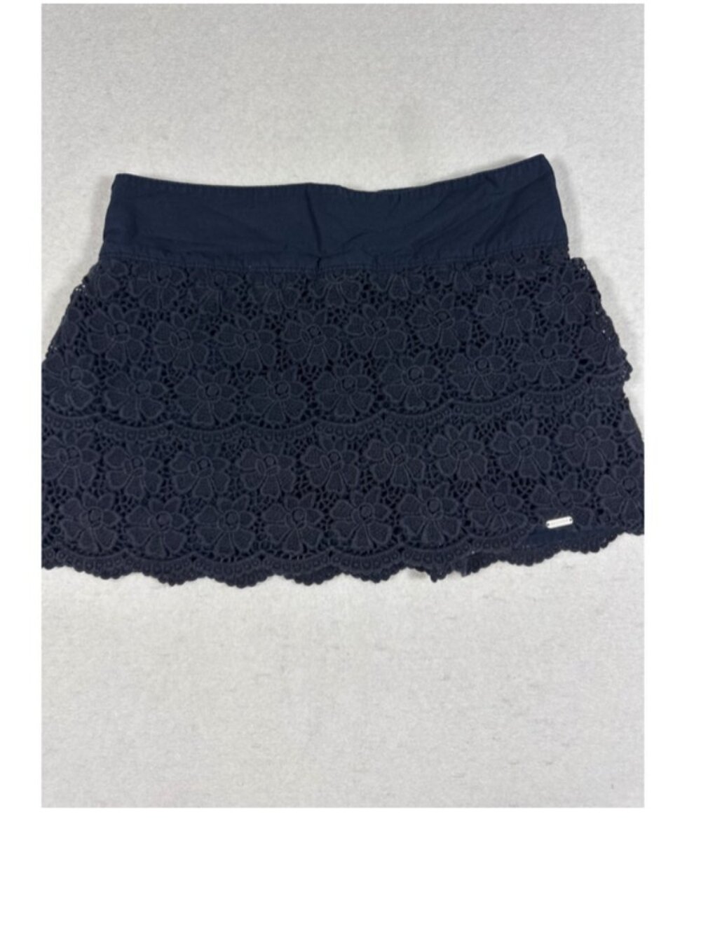 Hollister Womens Navy Blue Floral Eyelet Lace Tiered Mini Skirt